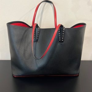 Christian Louboutin
Cabata East-West Leather Tote Bag